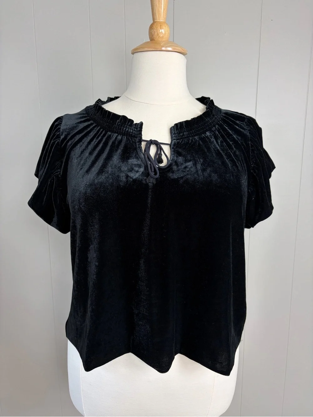 Free People Black Velvet Puff Sleeve Top XL Romantic Goth Boho